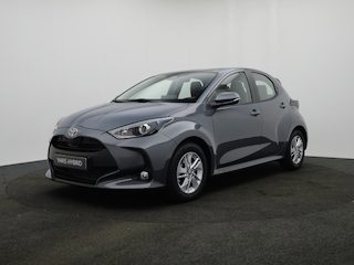 Toyota Yaris 1.5 Hybrid 115 Active ||Storm Grey metallic||Nu met € 2.900,- korting||