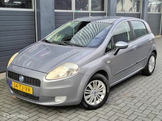 Fiat Punto Grande 1.4-16V Emotion | CLIMA | CRUISE | ELEK RAMEN |