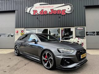 Audi A4 2.9 TFSI RS4 QUATTRO Keramisch B&amp;O Pano HUD Massage RS stoelen Alcantara Memory