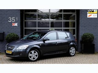 Kia Ceed Cee'd 1.4 X-ecutive Airco Cruise