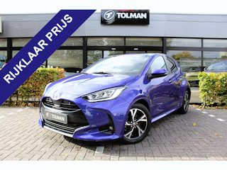 Toyota Yaris 1.5 Hybrid 115 Dynamic Comfort Pack | Rijklaar | Blind Spot | Sensoren v+a | Stoel-/stuurverw. | Apple/Android | Keyless | LED