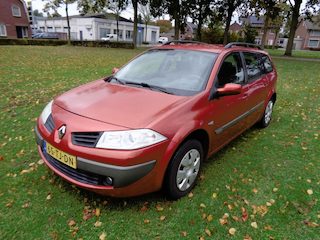 Renault Mégane L P G met nieuwe a p k