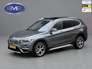 BMW X1 SDrive20i Automaat Orange Edition II, panoramadak, trekhaak, leder sportinterieur, vele opties, Origineel NL auto met nap