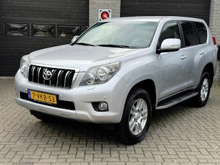 Toyota Land Cruiser 3.0 D-4D VX High Roof Blind Van