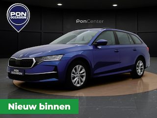 Skoda Octavia Combi 1.5 TSI First Edition | Trekhaak | Camera | Elek Achterklep | Keyless |