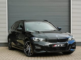 BMW 3-serie Touring 330e M-Sport, Pano, Trekhaak, Laser, Head-up, Adaptive Cruise