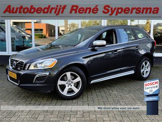 Volvo XC60 2.4 D5 AWD R-Design | Trekhaak | Stoelverwarming | Bluetooth | Parkeersensoren