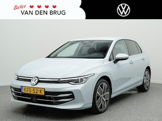 Volkswagen Golf 1.5 eHybrid Style Edition 204pk DSG | LED | Navigatie | Climate control | Cruise control | Trekhaak