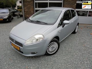 Fiat Punto Grande 1.4 Dynamic APK NAP TREKHAAK
