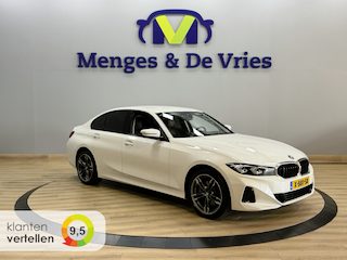 BMW 320e Incl garantie! | Airco ECC | Mokka Leer | Camera | Sportstoelen | Apple Carplay Android Auto | Cruise Control | 18" Velgen | Isofix | NAP |