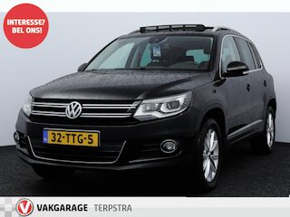 Volkswagen Tiguan 1.4 TSI Sport&Style/ HISTORIE!/ Ketting verv!/ Trekhaak/ 17'' LMV/ Bi-Xenon/ Lane-Assist./ Panorama-Dak/ Alcantara/ PDC V+A/ Extra getint glas/ Bluetooth/ Multi. LEDER. Stuur/ Mistl./ LED Dagrijverl.