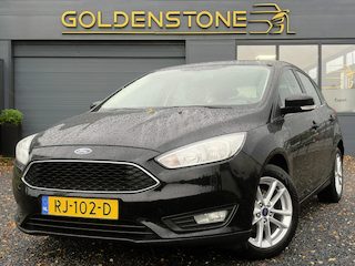 Ford Focus 1.0 Lease Edition ✓2e Eigenaar✓Navi✓Trekhaak✓Carplay✓Lm velgen✓Pdc✓101pk✓Bj 12-2017✓4 Elekt Ramen✓N.A.P✓Apk tot 08-2027