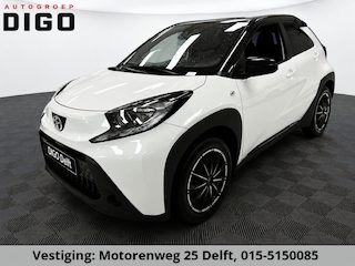 Toyota Aygo 1.0 VVT-i PLAY BLACK & WHITE GARANTIE 2032! CARPLAY NAVI. ADAPTIVE CRUISE.AIRCO
