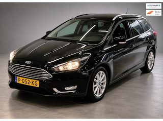 Ford Focus Wagon 1.0 Titanium | Trekhaak | Stuur-stoel verwarming | Ford onderhouden!