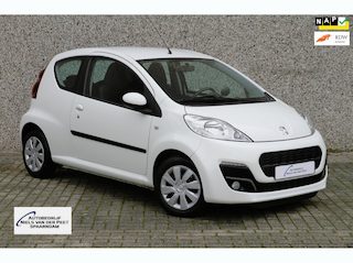 Peugeot 107 1.0 12V Active Premium Automaat / Airco / LED dagrijverlichting / Elektrische ramen / enz.