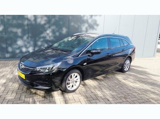 Opel Astra Sports Tourer 1.2 Business Elegance