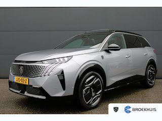 Peugeot 5008 GT Long Range 97 kWh 7p | SOH 97% | Panorama/schuifdak | Luxe stoelen | Warmtepomp | All season | Massage |