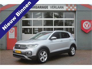 Volkswagen T-Cross 1.5 TSI Style Carplay/Camera/P.sensoren/12 mnd gar.