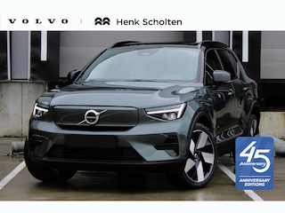 Volvo EX40 Single Motor Extended Range Ultra Europa 82 kWh | 45th Anniversary Edition | Panoramisch schuif-/ kanteldak | Harman Kardon | Elektrisch verstelbare voorstoelen met geheugen functie | 5 jaar garantie - (2 jaar extra fabrieksgarantie) | 20 inch lichtmetalen velgen | Extra getint glas achter | Verwarmde voorstoelen en stuurwiel | Pilot assist | Adaptieve cruise control
