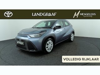 Toyota Aygo Hybrid 115 play | Rijklaar |