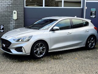 Ford Focus 1.0 EcoBoost Titanium AUTOMAAT nieuwe dis riem APK