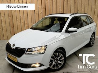 Skoda Fabia Combi 1.0 TSI Business Edition Apple CarPlay/Android Auto Full-link | Airconditioning | Cruise control | DAB ontvanger | Navigatiesysteem | Parkeersensoren achter | Trekhaak