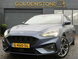 Ford Focus Wagon 1.0 EcoBoost ST Line Business ✓2e Eigenaar✓Carplay✓Trekhaak✓Camera✓Keyless✓Stoelverw✓Clima✓Cruise✓Dealer Onderhouden✓Recent beurt gehad✓PDc V+A✓6 Bak✓125pk✓Lm velgen✓Bj 11-2019✓N.A.P✓Apk tot 01-2029