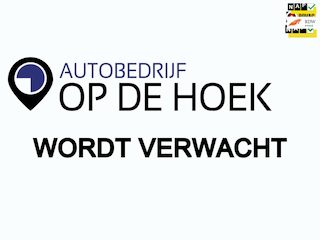 Volkswagen Transporter 2.0 TDI L2H1 DC Highline Automaat