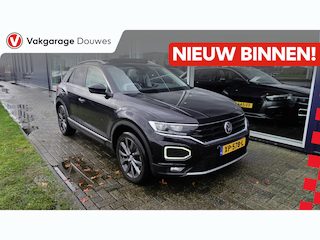 Volkswagen T-Roc 2.0 TSI 4Motion Sport | NAP | PANO | Trekhaak | Leder