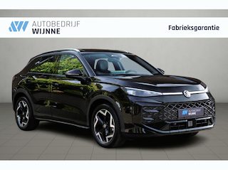 Volkswagen T-Roc 1.5 eTSi 150pk DSG R-Line - Adaptive cruise - Apple CarPlay - Achteruitrijcamera - Keyless entry - Stoelverwarming - Elektrische achterklep - Dodehoekdetectie - Parkeersensoren