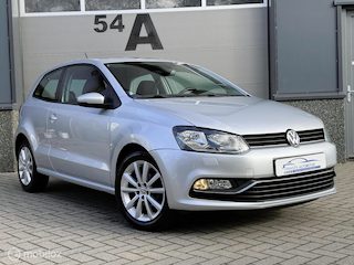 Volkswagen Polo 1.2 TSI Highline 2017 Stoelverwarming/navi
