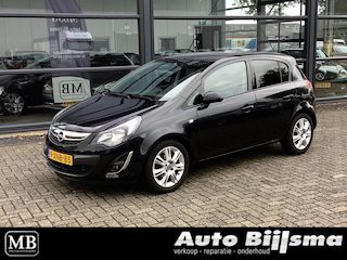 Opel Corsa 1.2 EcoFlex navi, stoelverwarming, airco, trekhaak incl nwe apk en onderhoudsbeurt