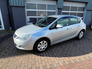 Opel Astra 1.6 Edition Automaat