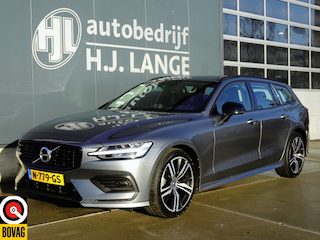 Volvo V60 2.0 B3 Momentum Advantage