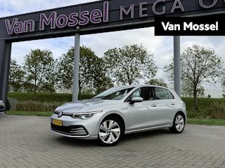Volkswagen Golf 1.5 eTSI Style | Automaat | 150 PK | Virtual Cockpit | Trekhaak | Lichtmetalen Velgen | Memory Seat | Blind Spot |