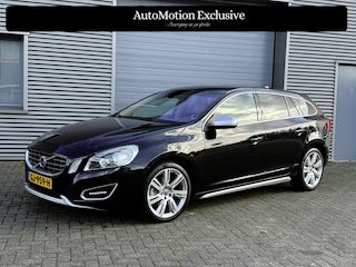 Volvo V60 1.6 T4 Kinetic Xenon|Pano|Cruise|Trekhaak|Stoelverwarming|Leder