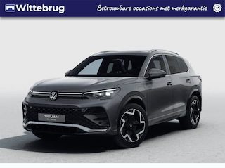 Volkswagen Tiguan 1.5 eTSI 150PK DSG R-Line Business / Resterende Fabrieksgarantie 28-07-2030 / Trekhaak / Panoramadak / 360 Graden Camera / 19'' LMV / VW