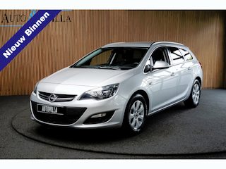Opel Astra Sports Tourer 1.4 Turbo 120pk Navi Climate Cruise PDC AGR Sportstoelen LM velgen