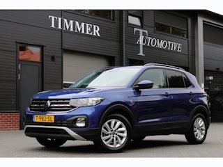 Volkswagen T-Cross 1.0 TSI Life + Achteruitrij camera + Lichtmetalen Velgen + Keurig onderhouden Navigatie + Verkeersbord detectie + Apple / Android carplay