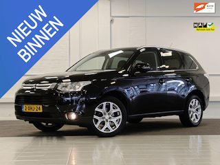 Mitsubishi Outlander 2.0i 16V Business Edition 7Pers. Allseason Navi Cruise Clima