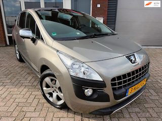 Peugeot 3008 1.6 VTi Style / Pano / Navi / PDC / Clima / Cruise / NAP