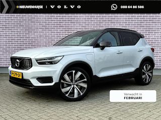 Volvo XC40 1.5 T5 Recharge R-Design | Trekhaak | Panoramadak | Harman Kardon Audio | Achteruitrijcamera | Keyless Entry | Elektrische Achterklep | Elektrisch Verstelbare Voorstoelen | Stoelverwarming | Cruise Control Adaptief | Navigatie | Apple Carplay | Android Auto