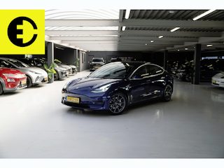 Tesla Model 3 Standard RWD Plus 60 kWh | SOH 85,4% | Trekhaak | Pano
