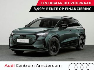 Audi Q4 e-tron S edition 40 204 pk | Optiekpakket zwart | Privacy glas | Trekhaak | Leder/stof bekleding |