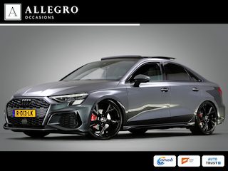 Audi A3 Limousine 35 TFSI Edition One (RS-STOELEN, ADAPTIVE CRUISE, PANO, APPLE CARPLAY/ANDROID AUTO, STOELVERWARMING, PDC, LED)
