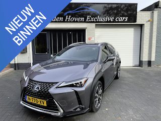 Lexus UX 250h AWD Executive Line Hybrid Full Options.