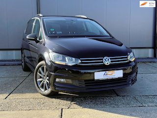 Volkswagen Touran 1.5 TSI Comfortline Business 7p 1e eig zeer nette auto
