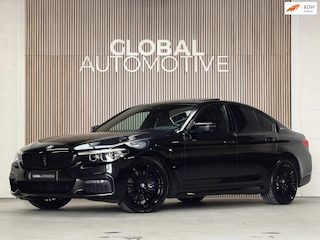 BMW 530e iPerformance High Executive - M PAKKET - NAPPA LEDER - SCHUIFDAK - 19'' - HEAD UP DISPLAY