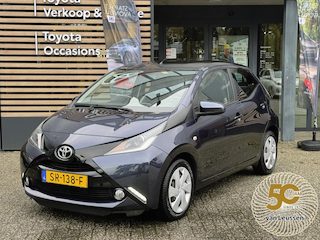 Toyota Aygo X-PLAY 5-DEURS NL-AUTO EL-RAMEN CAMERA NAVI BLUETOOTH AIRCO