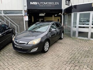 Opel Astra Sports Tourer 1.4 Turbo Edition/Sport/Airco/Navi/Schuifdak/APK/Trekhaak/Vol Opties!!